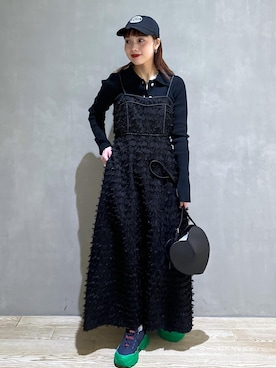 「アイテム（キャップ）」を使った、AKARIさん（レディース・157cm・20代）の秋コーディネート