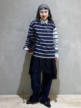 「アイテム（ヘアバンド）」を使った、AKARIさん（レディース・157cm）の秋コーディネート