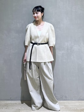「アイテム（デニムパンツ、ベージュ系）」を使った、AKARIさん（レディース・157cm）の夏コーディネート