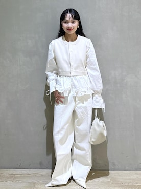 「ADAM ET ROPÉ」｜AKARIさん（レディース・157cm）の秋コーディネート