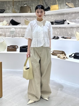 「ADAM ET ROPE'（アダムエロペ）のアイテム」を使った、AKARIさん（レディース・157cm）の春コーディネート