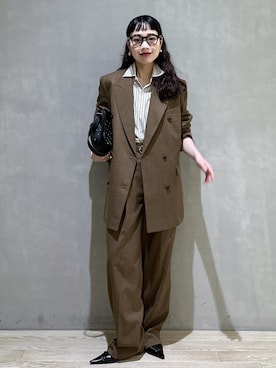「アイテム（ジャケット/アウター）」を使った、AKARIさん（レディース・157cm・30代）の秋コーディネート