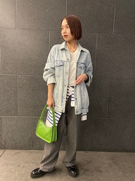 「スラックスパンツ」｜「アイテム（デニムジャケット）」を使った、AKARIさん（レディース・157cm）の秋コーディネート