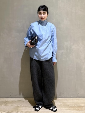 「ADAM ET ROPE'（アダムエロペ）のアイテム」を使った、AKARIさん（レディース・157cm）の秋コーディネート