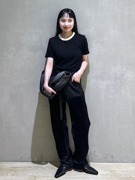 「ADAM ET ROPE'（アダムエロペ）の【PFT】Tori Long Shoulder Bag（ショルダーバッグ、ブラック系）」を使った、AKARIさん（レディース・157cm）の夏コーディネート