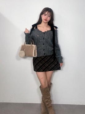 「Chico（チコ）のアイテム（スカート）」を使った、hichanさん（レディース・156cm）の秋コーディネート