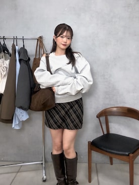 「Chico（チコ）のワンショル肩レーストップス（Tシャツ/カットソー）」を使った、hichanさん（レディース・156cm）の秋コーディネート