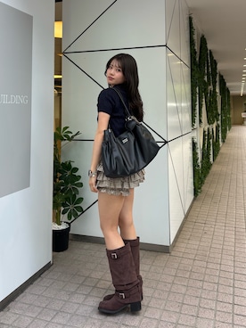 「Chico（チコ）のサイドポケットトートバッグ（トートバッグ、ブラック系）」を使った、hichanさん（レディース・156cm）の春コーディネート