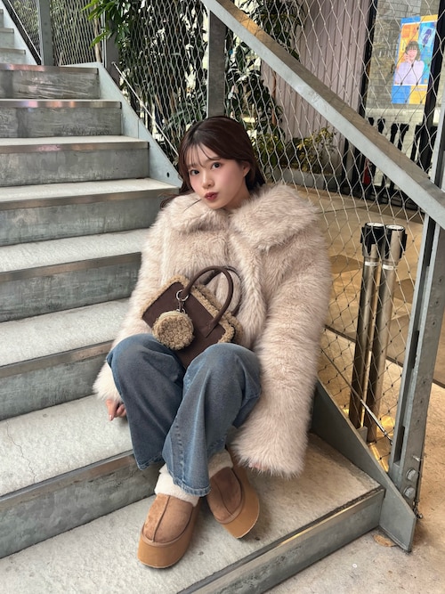 ファーショートコート（その他アウター）｜Chico（チコ）の