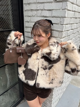 「ファーコート」｜「アイテム（ジャケット/アウター）」を使った、hichanさん（レディース・156cm）の秋コーディネート