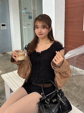 「Chico（チコ）のコットンレースノースリブラウス（シャツ/ブラウス、ブラック系）」を使った、hichanさん（レディース・156cm）の春コーディネート