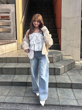 「Chico（チコ）のラインストーンロゴワイドデニムパンツ（デニムパンツ、ブルー系）」を使った、hichanさん（レディース・156cm）の春コーディネート