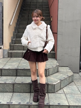 「Chico（チコ）のファードッキングニットブルゾン（カーディガン/ボレロ、ホワイト系）」を使った、hichanさん（レディース・156cm）の夏コーディネート