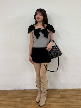 「Chico（チコ）の【SALON by Chico】ダブルリボンオフショルベアニット（ニット/セーター、グレー系）」を使った、hichanさん（レディース・156cm）の春コーディネート