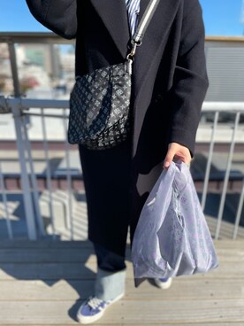 「アイテム（エコバッグ/サブバッグ、グレー系）」を使った、Dailyrusset ECさん（レディース・161cm）の春コーディネート