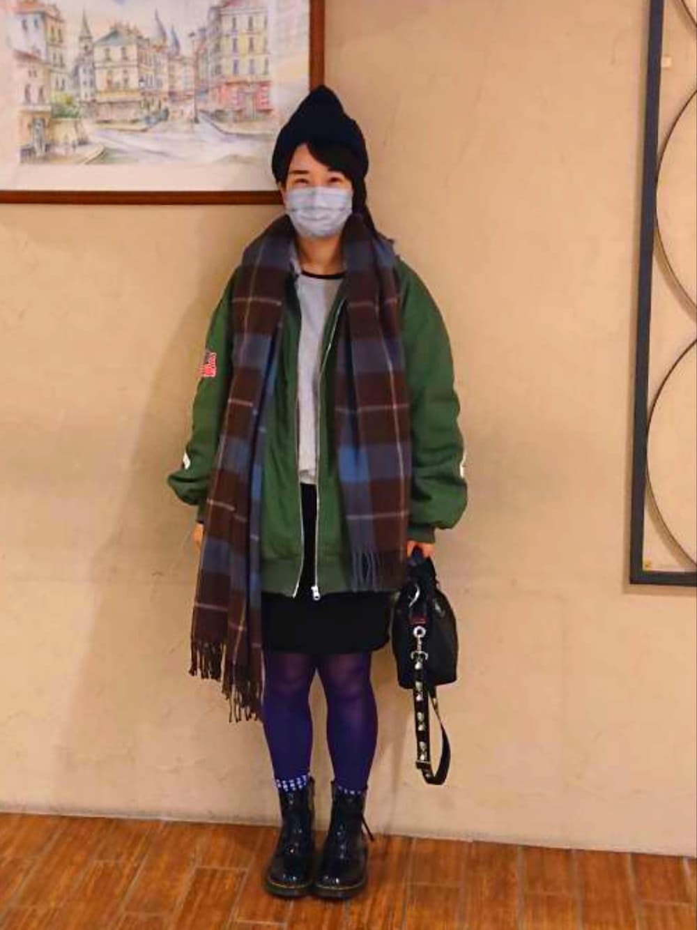 「今日のコーデ、大人コーデ、ミニスカート」｜「しまむらのアイテム（ニットキャップ/ビーニー、ブルー系）」を使った、ゆんけるさん（レディース・158cm）の春コーディネートの1枚目の写真