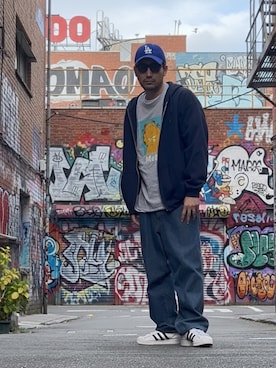 「Dickies（ディッキーズ）のDickies/ディッキーズ REGULAR STRAIGHT FIT 5-POCKET DENIM JEANS デニムパンツ（デニムパンツ）」を使った、たくみみみさん（メンズ・180cm）の秋コーディネート