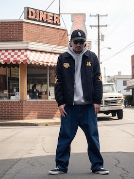 「アイテム（ミリタリージャケット）」を使った、たくみみみさん（メンズ・180cm）の秋コーディネート