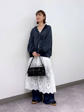 「RAGEBLUE（レイジブルー）のアイテム（パーカー）」を使った、nanamiさん（レディース・164cm）の秋コーディネート