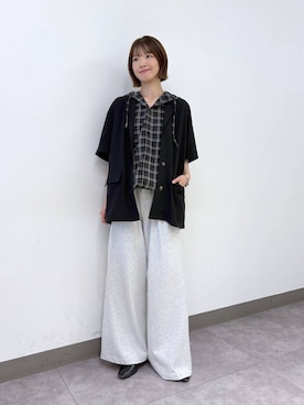 「アイテム（テーラードジャケット）」を使った、nanamiさん（レディース・164cm・20代）の夏コーディネート