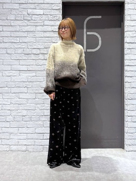 「アイテム（スウェットパンツ）」を使った、nanamiさん（レディース・164cm・20代）の秋コーディネート