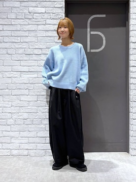 「アイテム（スラックス、ブラック系）」を使った、nanamiさん（レディース・164cm）の秋コーディネート