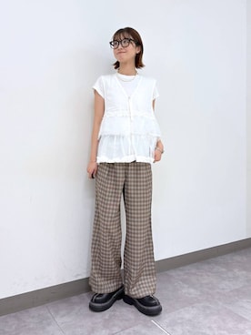 「アイテム（スラックス）」を使った、nanamiさん（レディース・164cm）の夏コーディネート