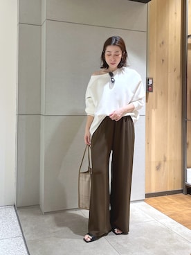 「GALLARDAGALANTE（ガリャルダガランテ）の【大人のスウェット】ボートネックスウェット（Tシャツ/カットソー、ホワイト系）」を使った、gg_makiko_tgさん（レディース・161cm）の春コーディネート