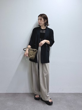 「GALLARDAGALANTE（ガリャルダガランテ）の梳毛ライクカーブスラックス（その他パンツ、ベージュ系）」を使った、gg_makiko_tgさん（レディース・161cm）の夏コーディネート