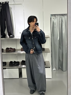 「Chikashitsu +（チカシツプラス）のアイテム（スラックス）」を使った、atsuki1003さん（メンズ・180cm）の春コーディネート