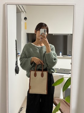 「Hender Scheme（エンダースキーマ）のアイテム（ハンドバッグ）」を使った、uiさん（レディース・162cm）の秋コーディネート
