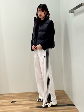 「長袖Tシャツ」｜「アイテム（ジャケット/アウター）」を使った、NNさん（レディース・168cm）の冬コーディネート