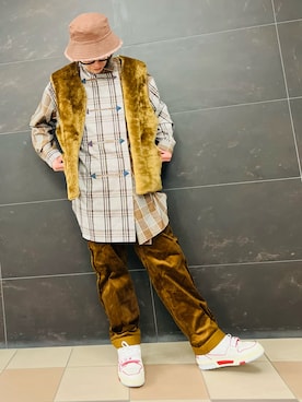 「.ENDRECHERI.（エンドリケリー）のアイテム（トップス）」を使った、harutoexplorerさん（メンズ・174cm）の秋コーディネート