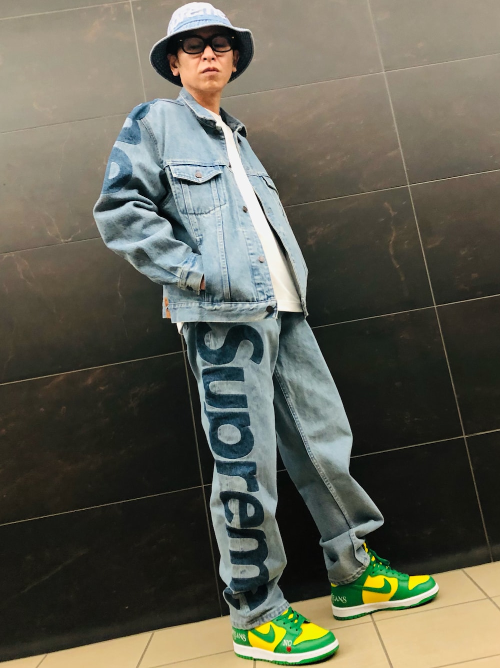 harutoexplorer｜Supreme のデニムジャケットを使った