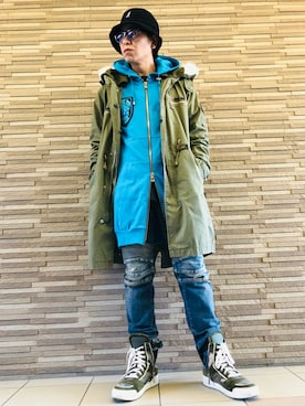 「BALMAIN（バルマン）のアイテム（パンツ）」を使った、harutoexplorerさん（メンズ・174cm）の冬コーディネート