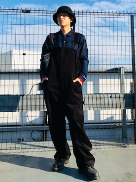 「コーデュロイパンツ」｜「アイテム（サロペット/オーバーオール）」を使った、harutoexplorerさん（メンズ・174cm）の秋コーディネート
