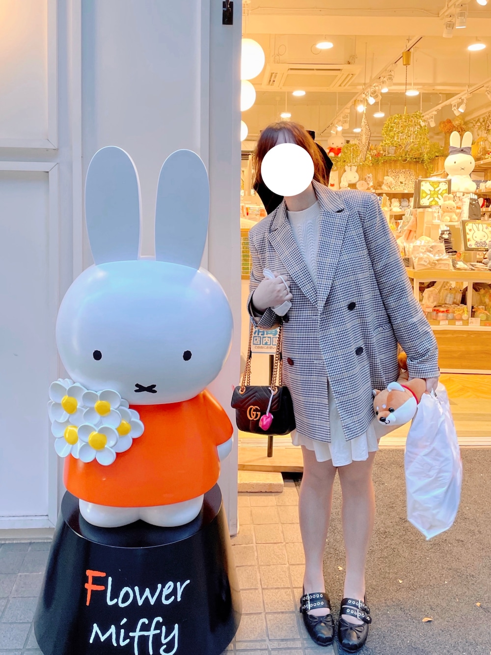 「SNIDELのアイテム（テーラードジャケット、その他）」を使った、jiaoziさん（レディース・153cm）の夏コーディネートの1枚目の写真