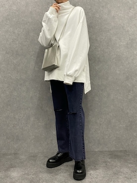 「Ellno Loset（エルノロゼット）のアイテム（デニムパンツ）」を使った、ellnolosetwearさん（メンズ・180cm）の秋コーディネート