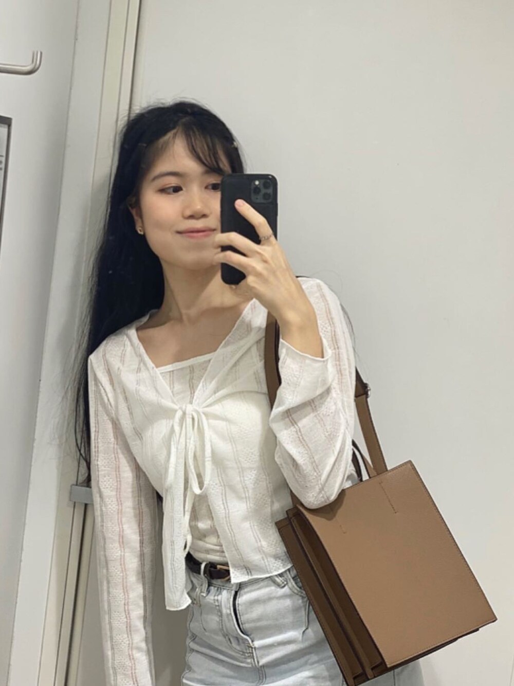 「STYLENANDAのアイテム（ジャケット/アウター、ホワイト系）」を使った、Wendy🦦さん（レディース・163cm）の夏コーディネートの1枚目の写真