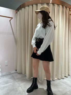 「one after another NICE CLAUP（ワンアフターアナザーナイスクラップ）のアイテム（キャップ）」を使った、べりこさん（レディース・157cm）の秋コーディネート