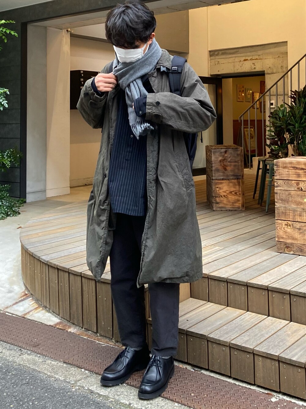 「confectのアイテム（ジャケット/アウター、グリーン系）」を使った、takumiさん（メンズ・178cm）の春コーディネートの1枚目の写真