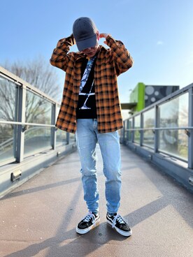 「surt（サート）のアイテム（スウェット）」を使った、yutaさん（メンズ・173cm）の春コーディネート