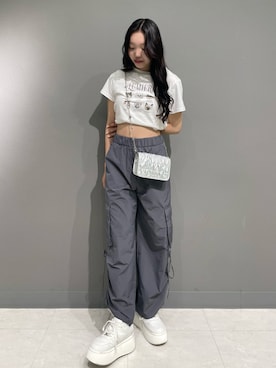 小林 愛さん(レディース・168cm)の春コーディネート