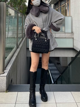 「ポンチョコート」｜小林　愛さん（レディース・168cm）の冬コーディネート