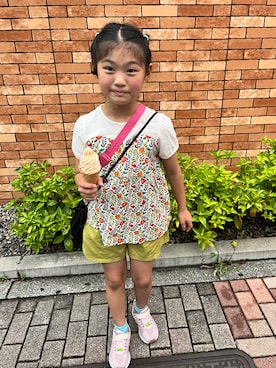 「SKECHERS（スケッチャーズ）のアイテム」を使った、springbluespringさん（キッズ・130cm）の夏コーディネート
