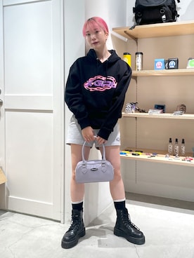 「秋先取りコーデ」｜「アイテム（スウェットパンツ）」を使った、いちこさん（レディース・163cm）の秋コーディネート