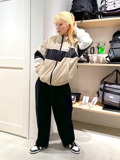 X-girl（エックスガール）の「PANELED TRACK JACKET（ブルゾン