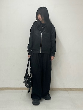 「tk.TAKEO KIKUCHI（ティーケータケオキクチ）のアイテム（その他パンツ）」を使った、MANAさん（レディース・164cm）の秋コーディネート
