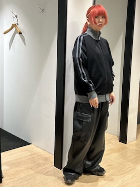 「tk.TAKEO KIKUCHI（ティーケータケオキクチ）のアイテム（ブルゾン）」を使った、MANAさん（レディース・162cm）の秋コーディネート