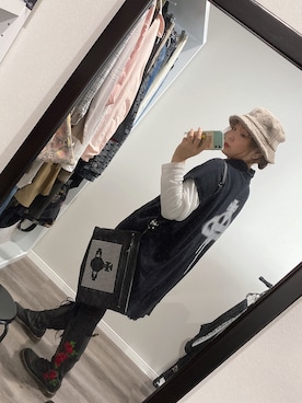 「Dr. Martens（ドクターマーチン）のアイテム」を使った、M Kさん（レディース・171cm・40代）の秋コーディネート